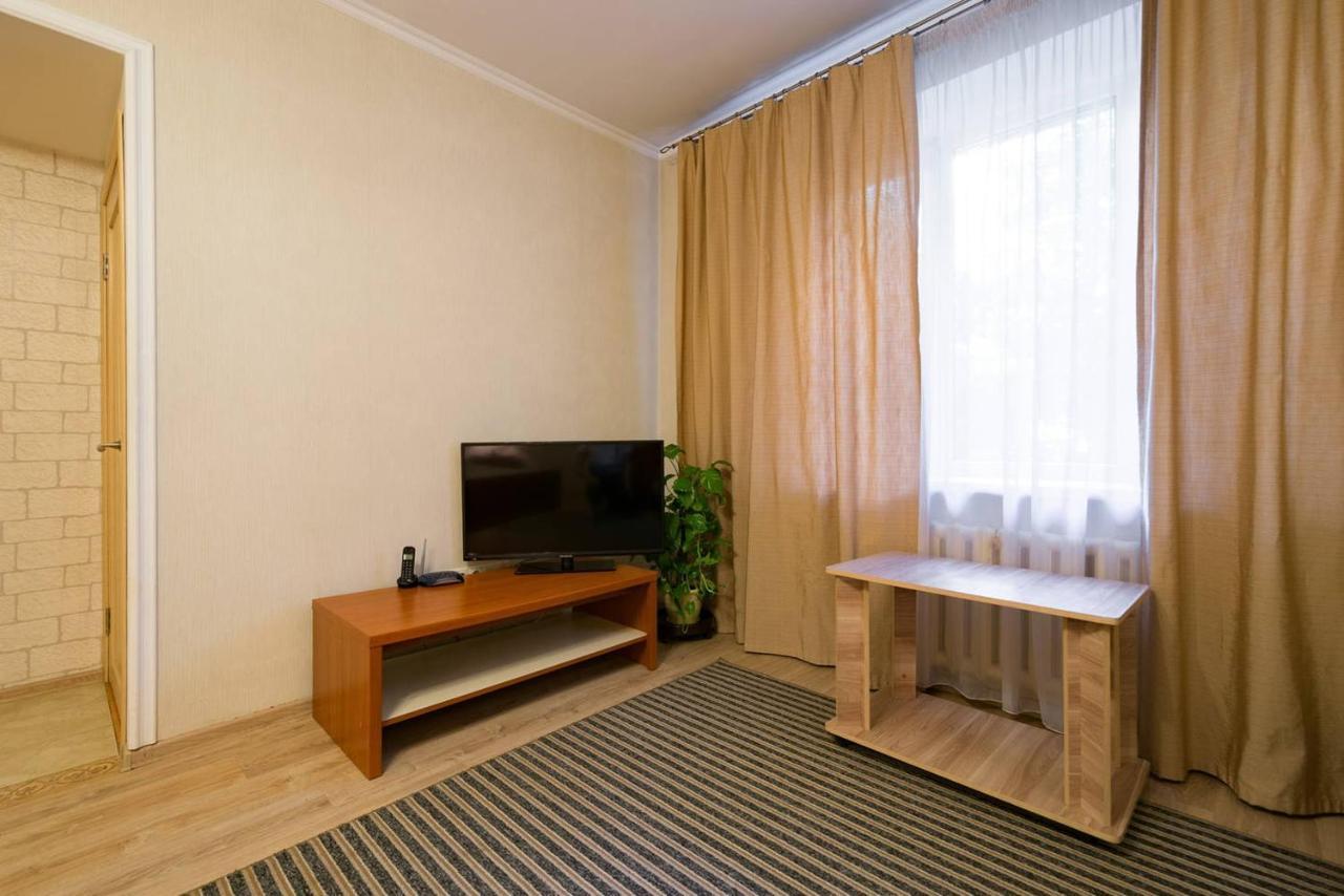 Nadezhda Apartment On Nauryzbay Batyra 37/1 Almaty Extérieur photo